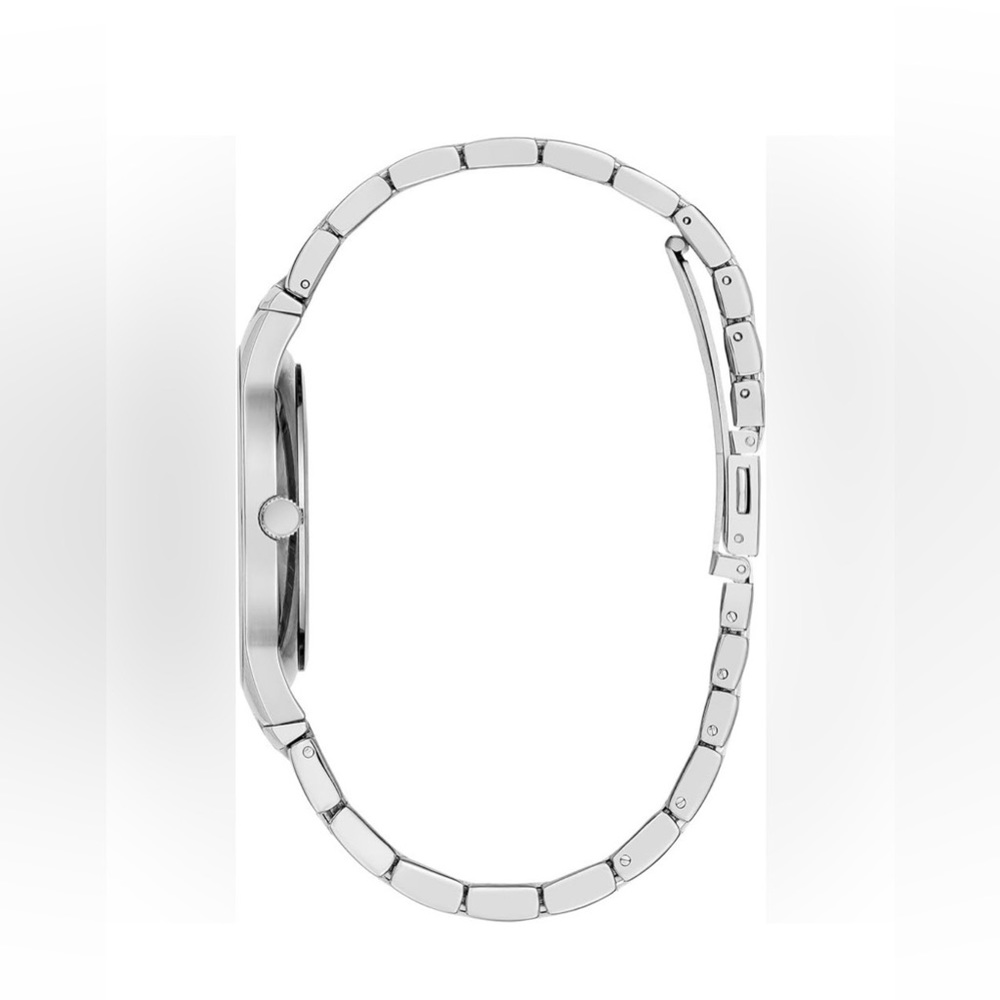 π₯π₯Caravelle Designed By Bulova Mens
Silver Tone Stainless Steel Bracelet Watch - Picture 2 of 4